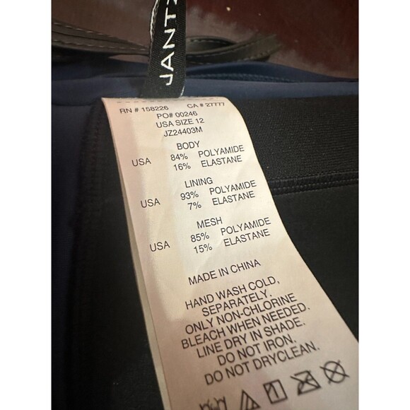 Jantzen One Piece Blue Cups Adjustable Straps Bathing Suit Size 12 - Picture 3 of 4